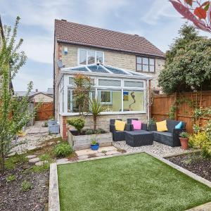 Host & Stay - Garden Cottage