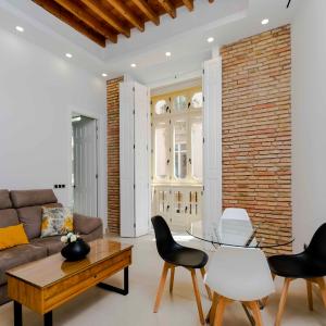 INMálaga Santos Suites 1