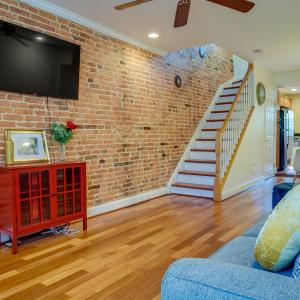 1 Mi to to MandT Bank Stadium Home with Rooftop Patio