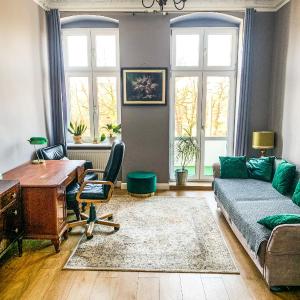 Cozy Room in Artistic District 2 Bathrooms Center