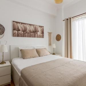 Cozy Apartment with Private Courtyard , Near Syngrou-Fix Metro Station
