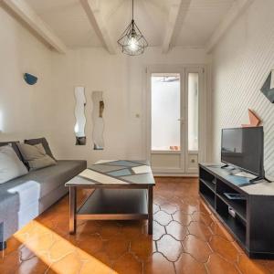 Bel appartement T2 climatisé entre mer et calanque