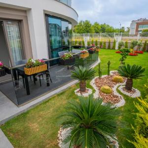 Letstay Marine Homes