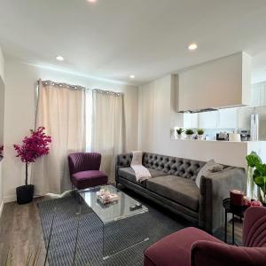 Hollywood Purple Habitat