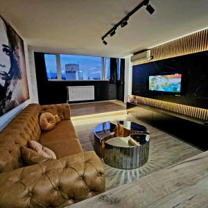 ELISA Rooftop Luxury Apartments