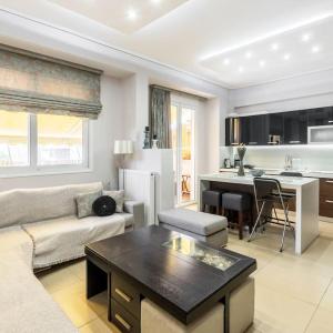 Best Family House,Acropolis view,5 min from metro