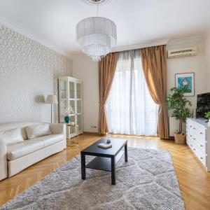 GDE Károly Apartmant