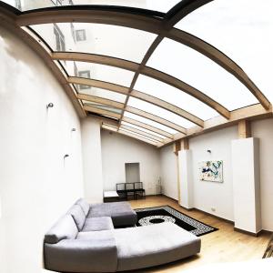 Stylish Loft Apartment City Center