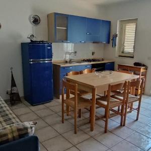 Sikania House