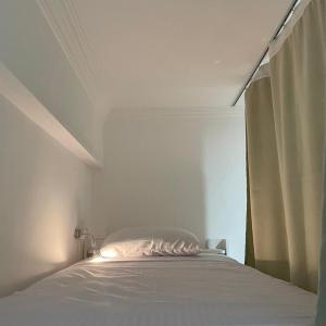 Lilly Lounge and Pool Accommodation for Adults Only