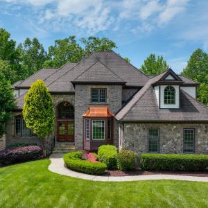 Luxury Estate Private Hot Tub and Pickleball Court