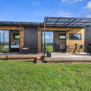 Peace in Paradise - Tokerau Beach Holiday Home