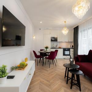 Exclusive Crystal Apartment