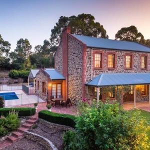 Hahndorf Luxury Retreat 5 bedrooms for 12 guests