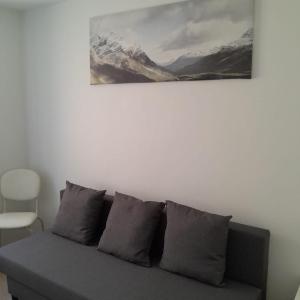1 bedroom studio sleeps 4