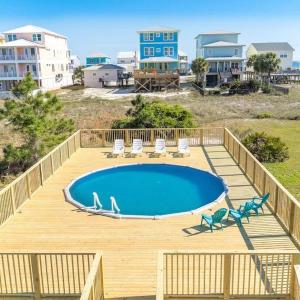 The Herron, Sleep 20, Walk beach