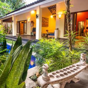 Villa Agni - BEST location! 3BR villa at the heart of Seminyak
