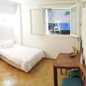 Central studio apartment next to Plaka