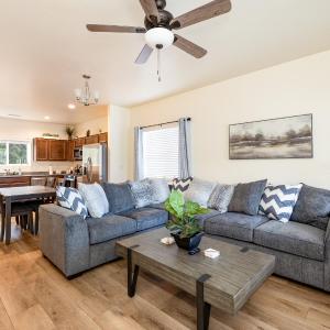 New Flagstaff House Near Mt Elden and Downtown