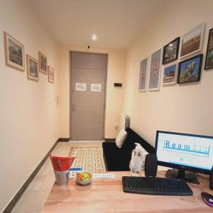 Room Sixty One