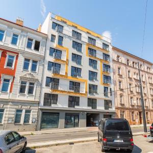 Brand new two room apartment #34 with free secure parking in the center