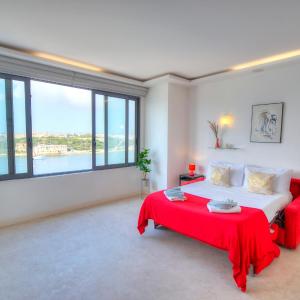 Spacious 3bedrooms with spectacular views GOSLM-6