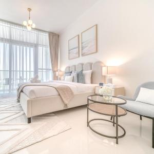 Opulent Studio at Carson C DAMAC Hills Dubailand by Deluxe Holiday Homes