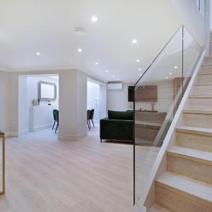 Marble Arch Suite 7