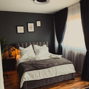 Relax House