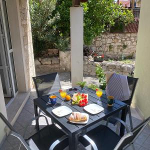 Mediterano apartment - city center