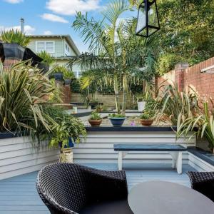 Flora and Fauna Unit with garden and deck