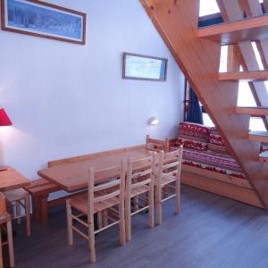 Duplex aux Arcs 1800, 8 pers., skis aux pieds, 2 ch., animaux admis, parking, Wi-Fi - FR-1-411-383