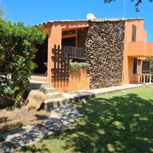 Villa caposchiera a 500 metri dal mare