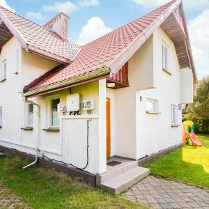 Nice Home In Rowy With Wifi