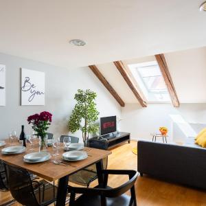 Duplex apartment with AC in Prague Center