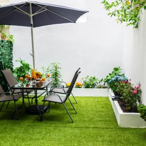 Lux Garden Apartment near Acropolis in the heart of Athens