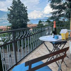 Terrazza sul lago (CIR 017085-LNI-00027)