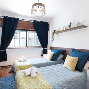 Host Wise - Comfy Bright Flats with Netflix