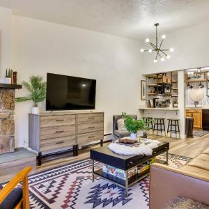 Pool + Ski-In Access: Copper Mountain Condo!