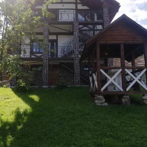 Садиба АнноМарі - відпочинок в Карпатах котедж Яремче