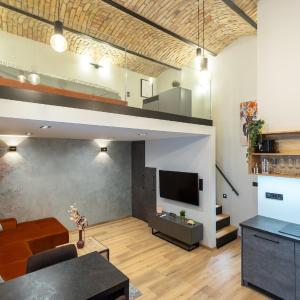 Parliament Dream Apartment!