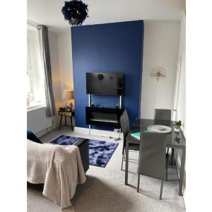 Cosy Peak District 3 Bed House