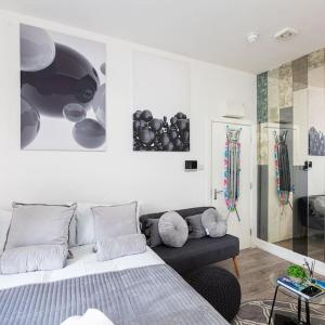 Modern & Cozy Studio, 15mins walk to Notting Hill! 2
