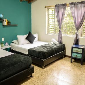 Buntes House-Casa Hotel Laureles-Estadio