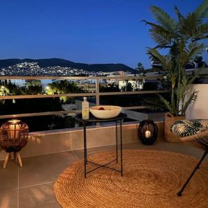 Cozy apartment opposite the beach