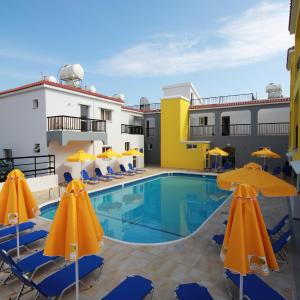 Sea CleoNapa Hotel