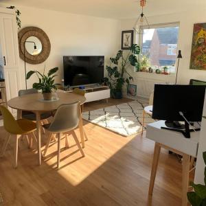 Lovely 1 Bedroom Flat in zone 1/2 London