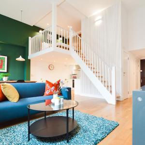 Spacious West Hampstead Apartment with mezzanine bedroom by Concept Apartments