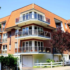 STRANDLAeUFER-1