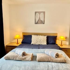 Spacious 3 Bedroom House - Sleeps 5